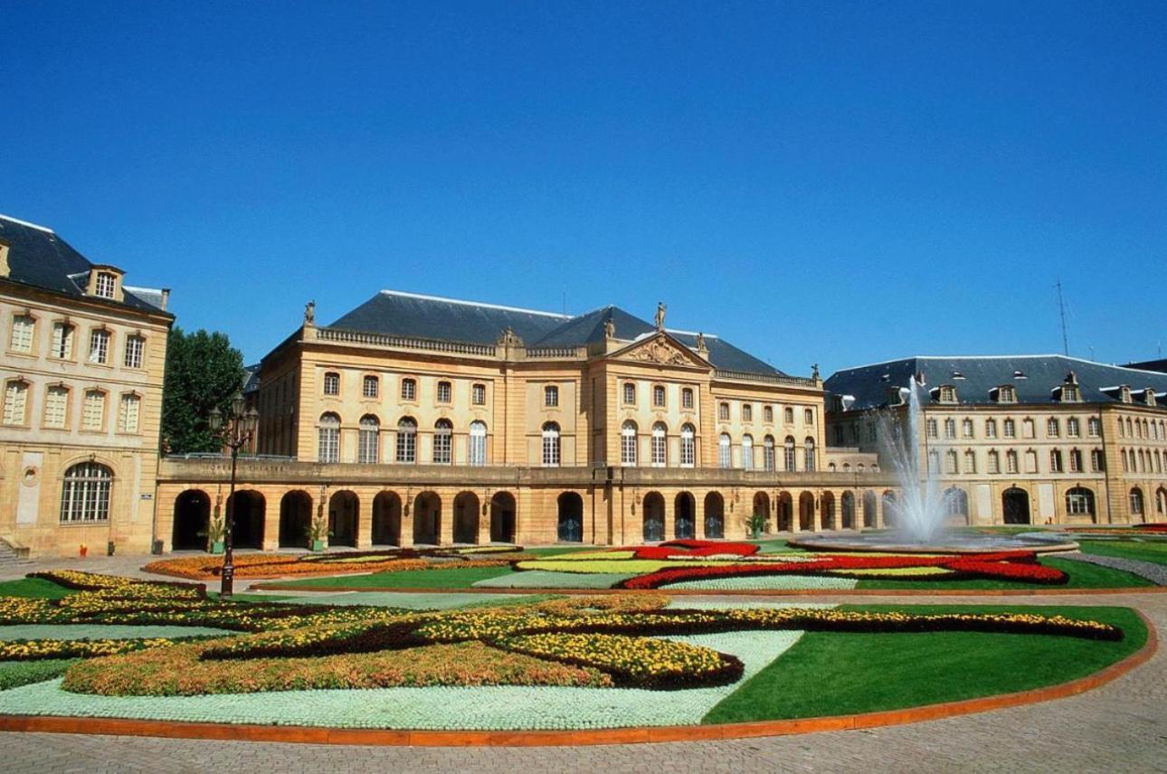 Serenity Bed Palace 2 Metz Gare 외부 사진