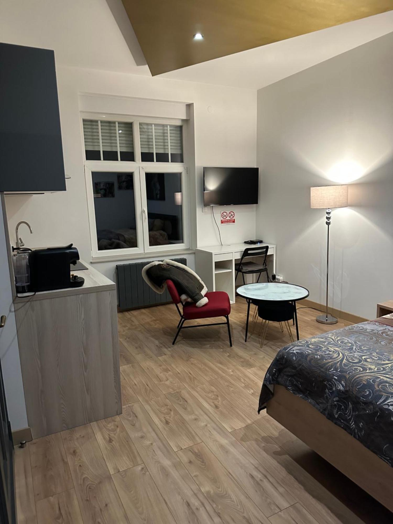 Serenity Bed Palace 2 Metz Gare 외부 사진